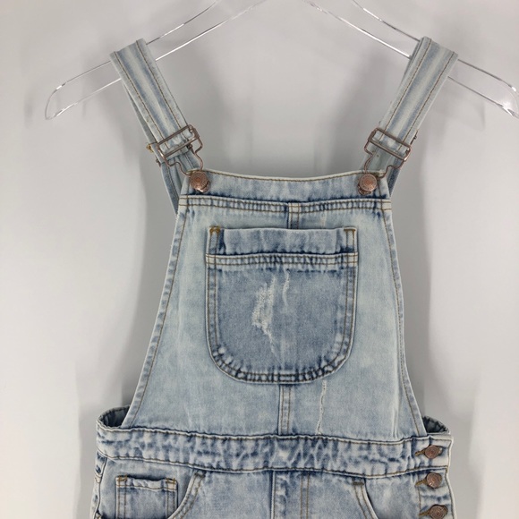 Forever 21 Distressed and Frayed Overalls Dress - Picture 2 of 13
